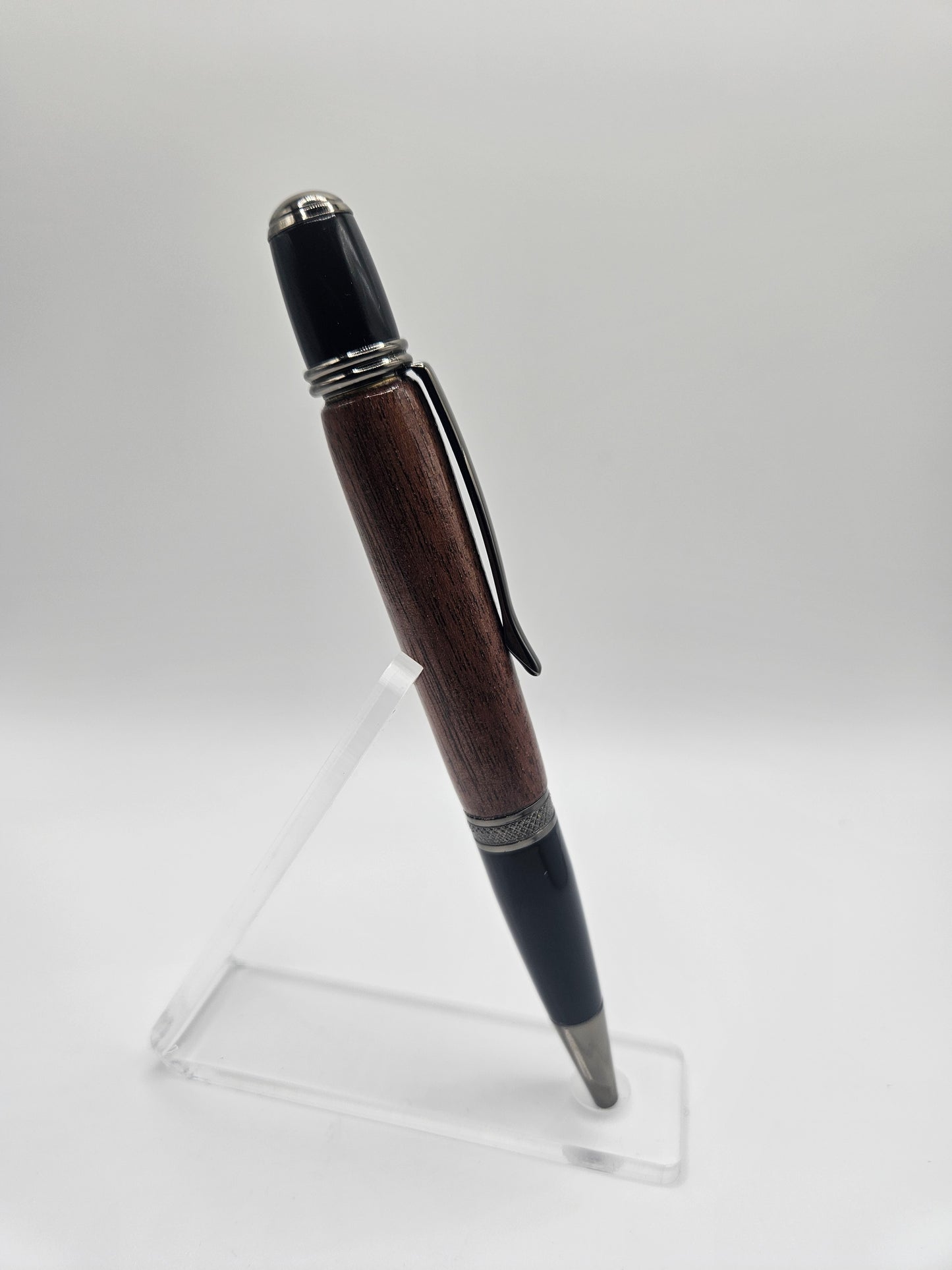 Walnut Manhattan pen